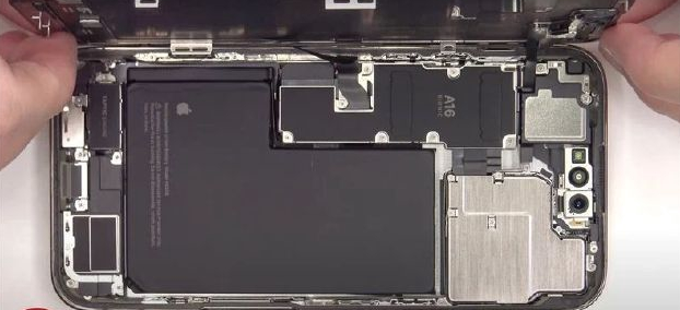 双鸭山苹果14维修分享看iPhone 14 Pro Max拆解 